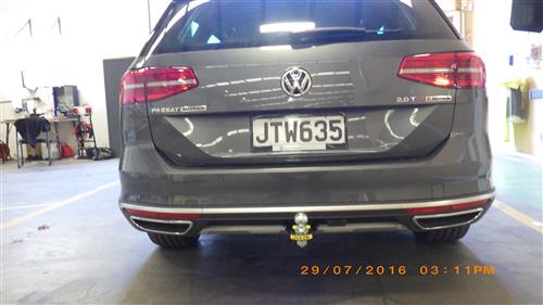 VOLKSWAGEN PASSAT STATIONWAGON 2010-2022